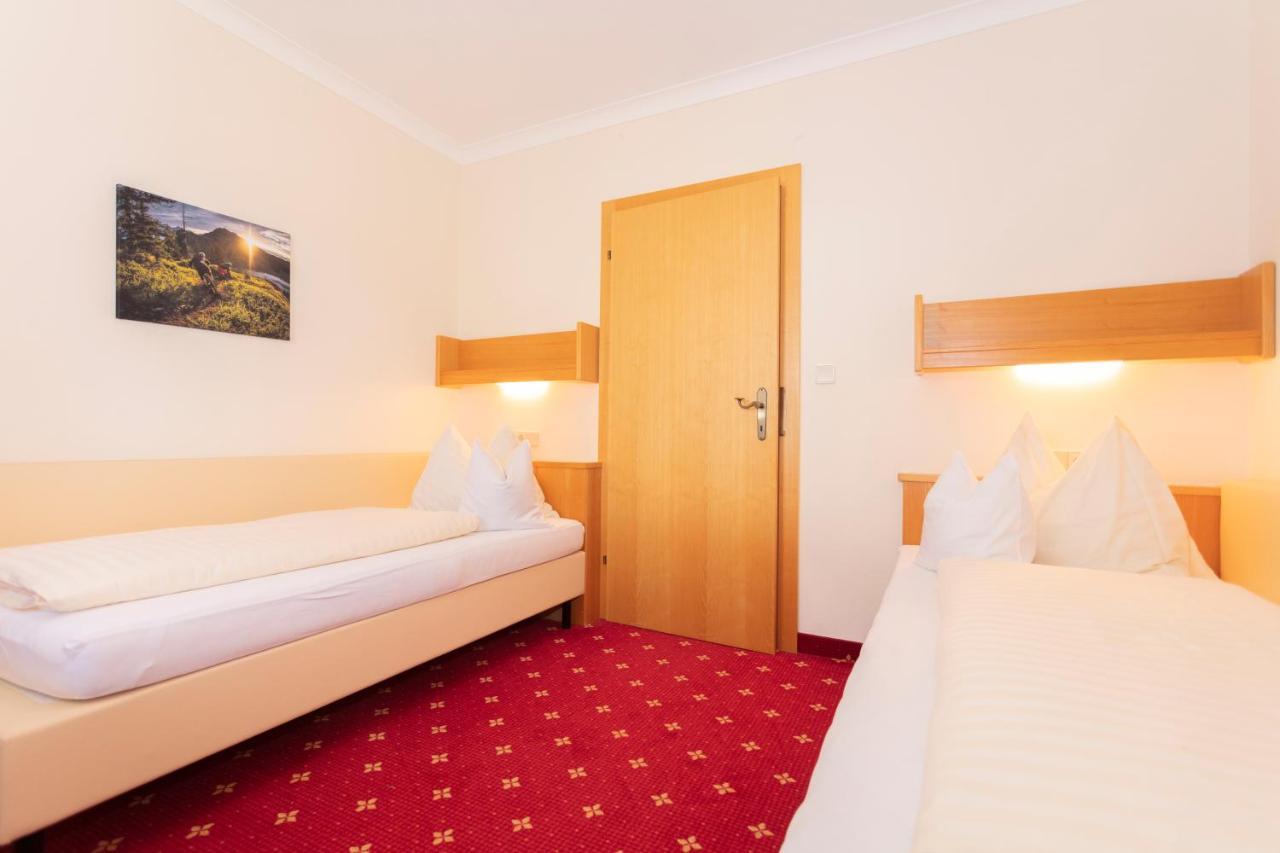 Appartement Schoene Aussicht Σάαλμπαχ-Χίντεργκλεμ Εξωτερικό φωτογραφία